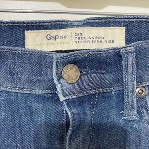 High rise skinny jeans